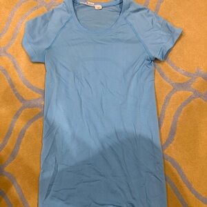 lululemon athletica Blue Short Sleeve Tee